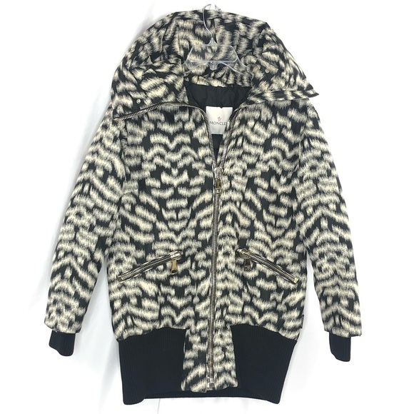 Moncler Jackets & Blazers - Moncler Down Ski Winter Coat